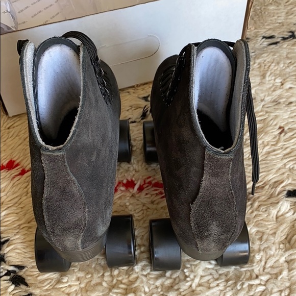 SOLD🖤🦄 - Picture 6 of 8